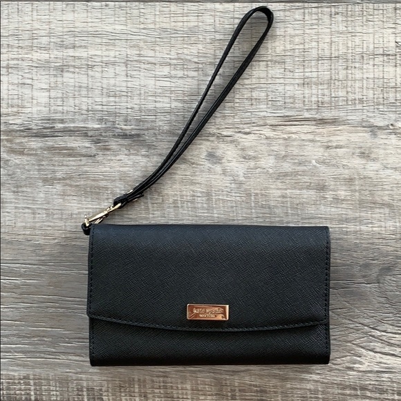 kate spade Handbags - Kate Spade black wristlet